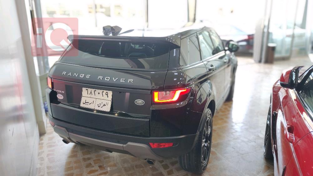 لاند روفر رينج روفر إيفوك